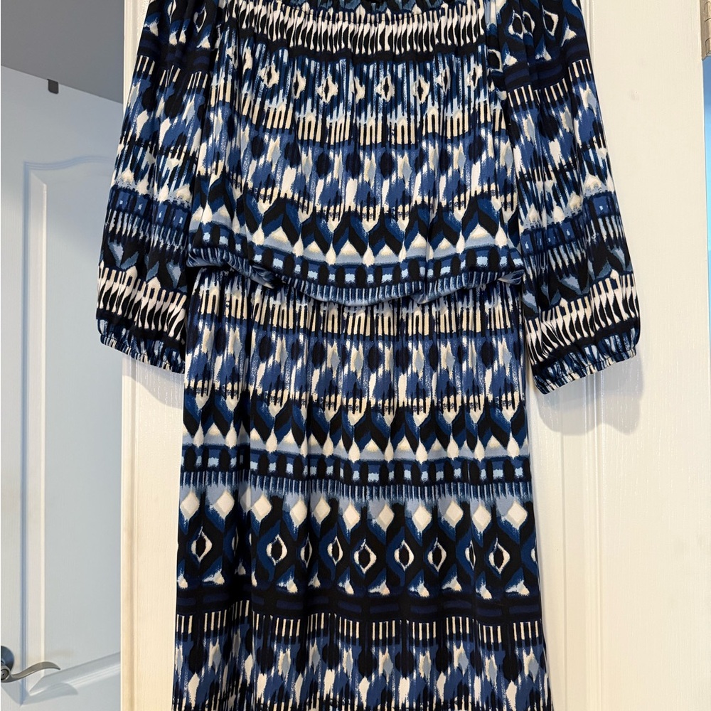 AB Studio Blue and White Geometric 3/4 Sleeve Dress